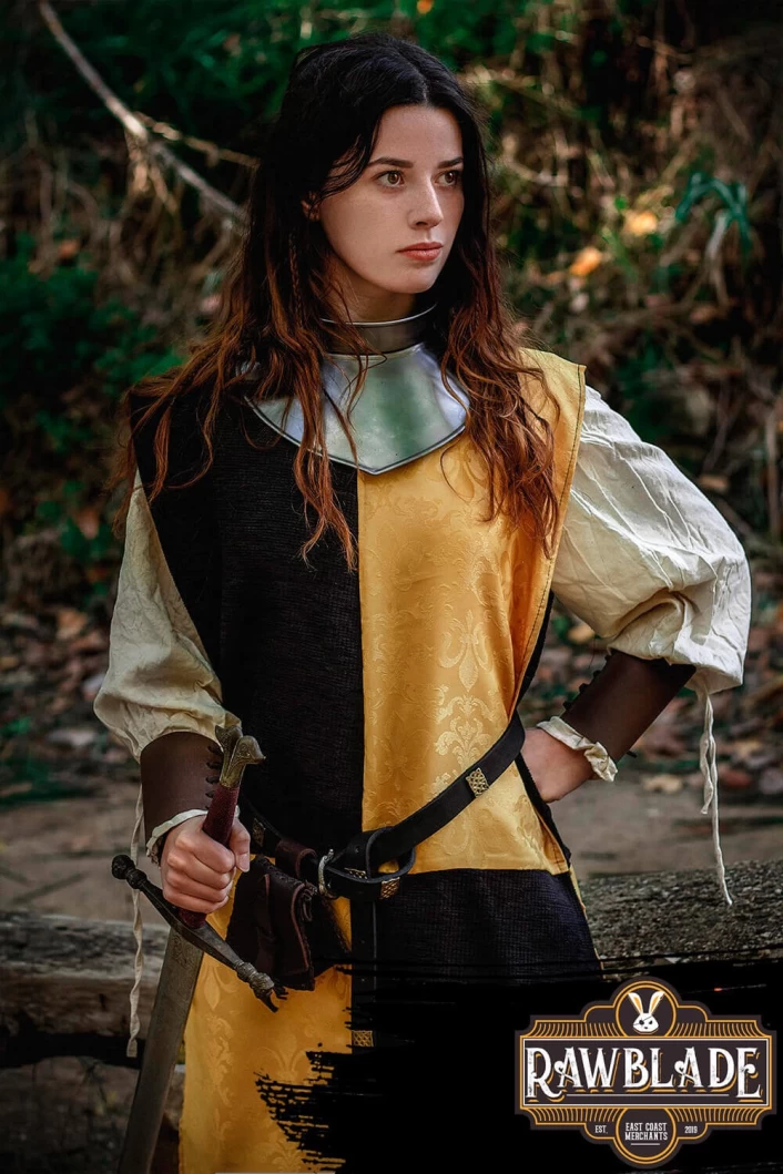 Lawrence knight tabard Chessed - Yellow