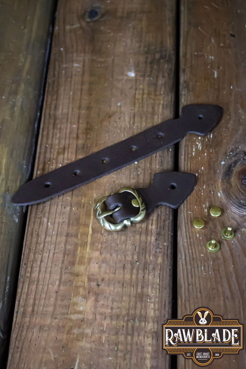 Strip with buckle, Brown and Golden