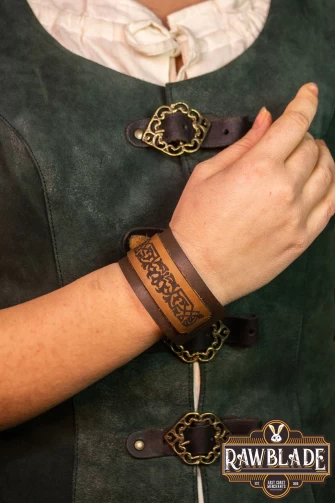 Eldamar Leather Bracelet