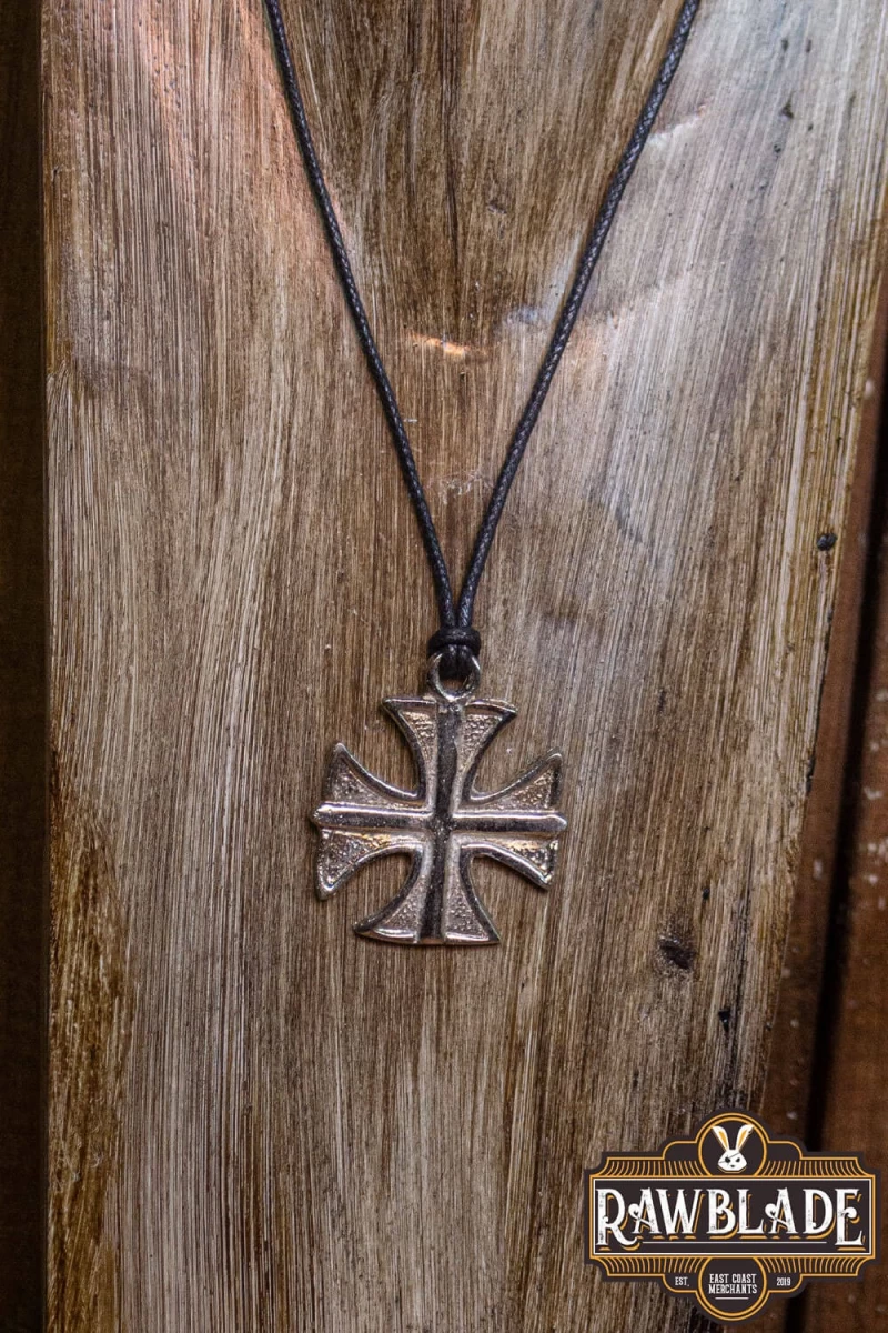 Patte Templar Cross - Silver