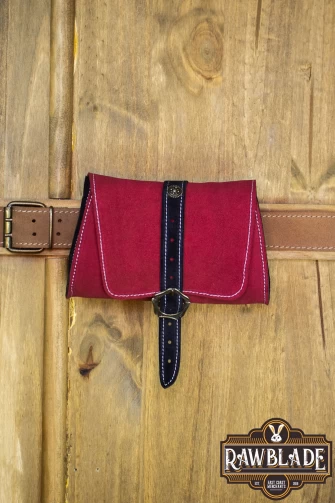 Morwen Belt Bag Red