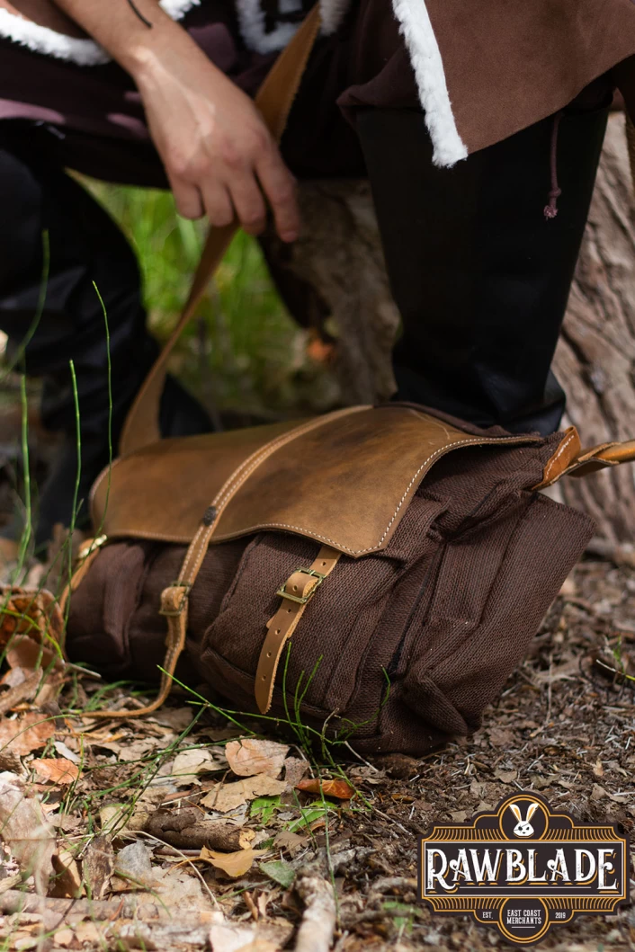 Adventurer Messenger Bag